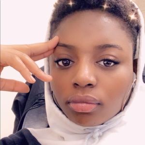 Meet your Posher, Aria